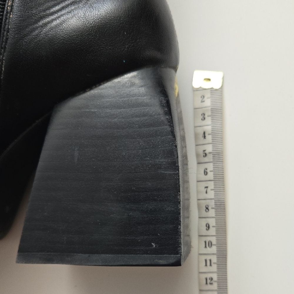 Women's Gothic Knee-High Platform Boots (5.5) - Picture 7 of 10